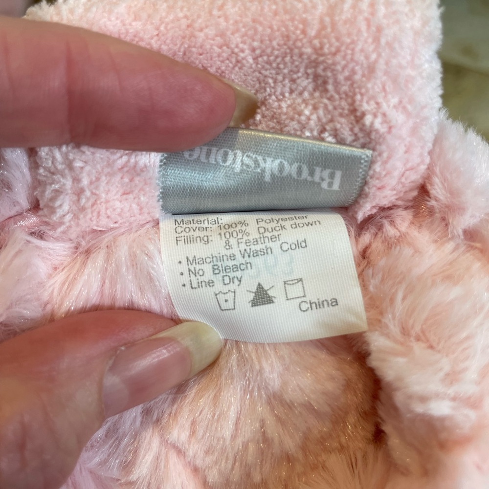 Brookstone n-a-p Luxe Pink Duck Down Foot Comforters Slippers - Picture 6 of 7